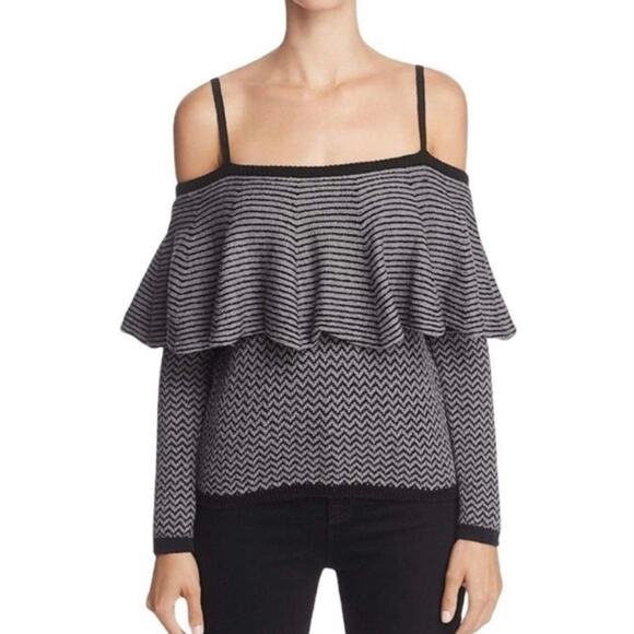 BB Dakota Off the Shoulder Sweater Size M - Picture 2 of 8